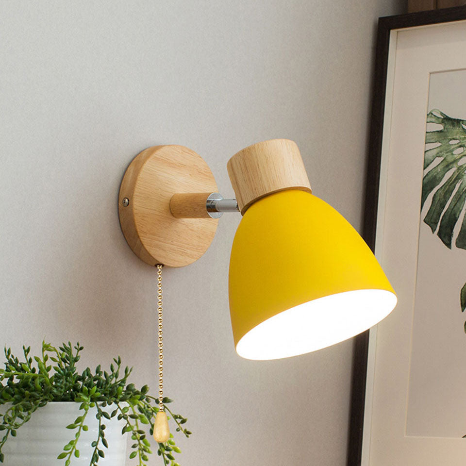 Nelvira – Lampada da parete LED minimalista in legno a forma di cono