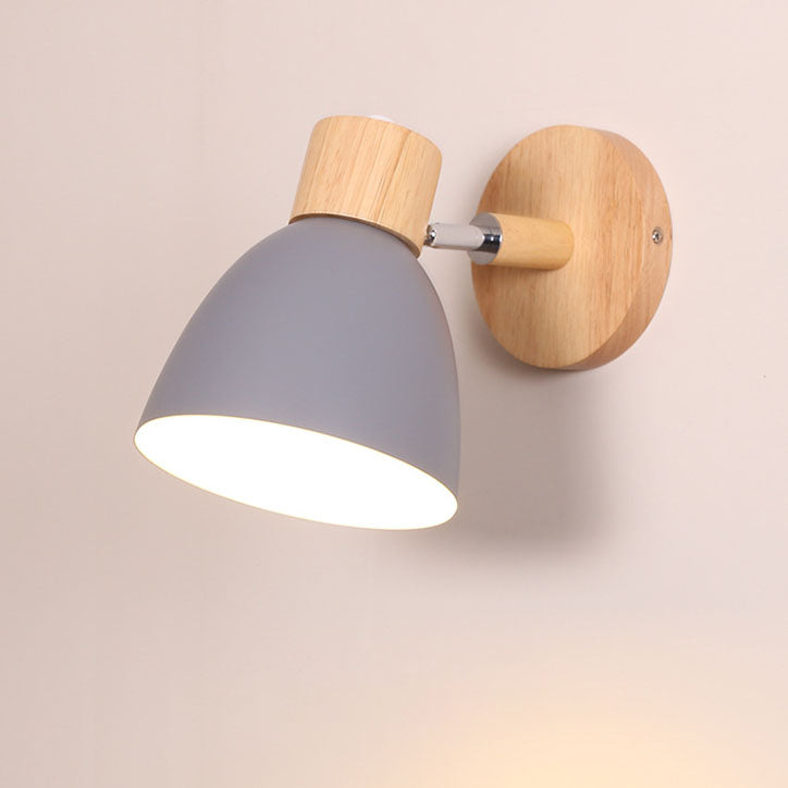Nelvira – Lampada da parete LED minimalista in legno a forma di cono