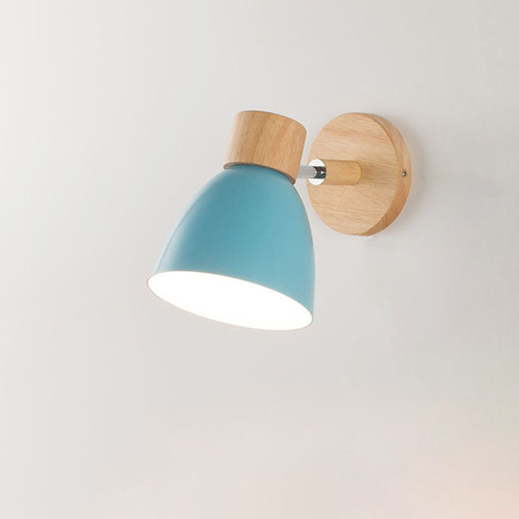 Nelvira – Lampada da parete LED minimalista in legno a forma di cono