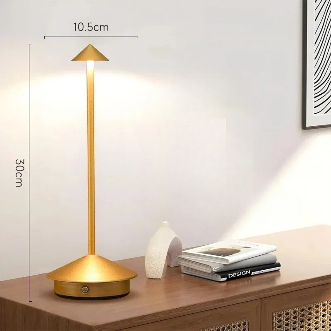 Altrix – Lampe de table LED rechargeable en aluminium moderne  