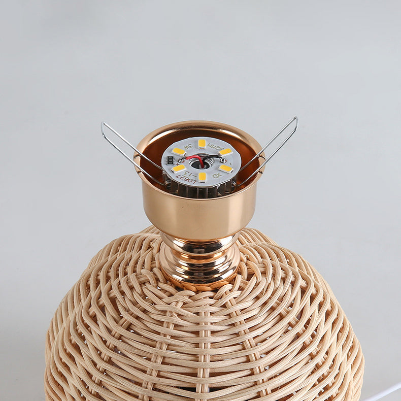 Aurevynn - Lampada da tavolo LED con paralume in rattan e tessuto conico