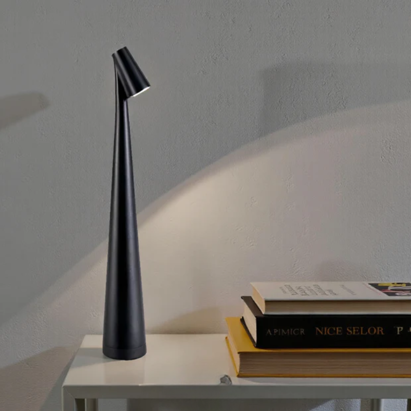Velmora – Lampada da Tavolo Moderna Minimalista
