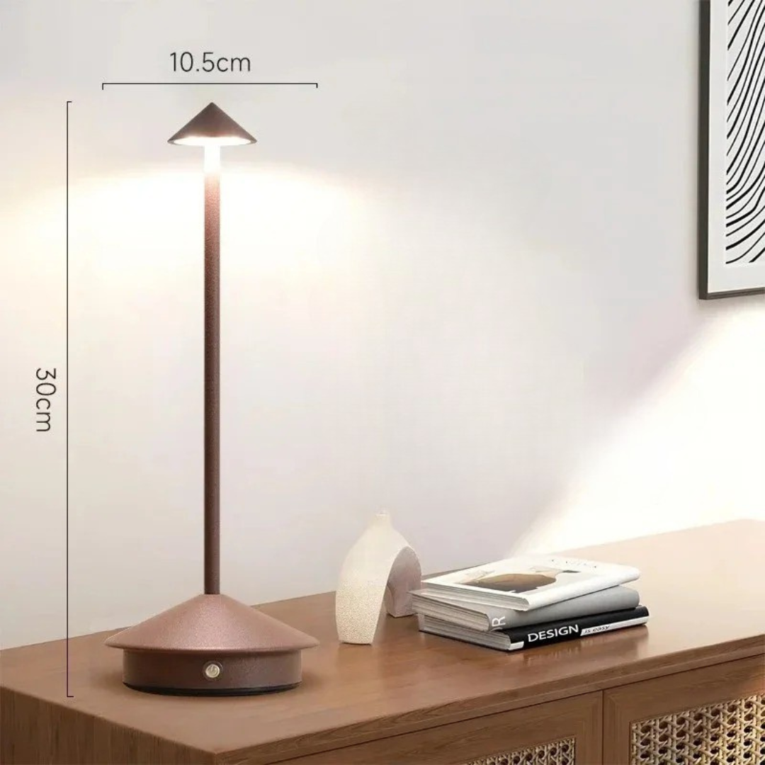 Altrix – Lampe de table LED rechargeable en aluminium moderne  