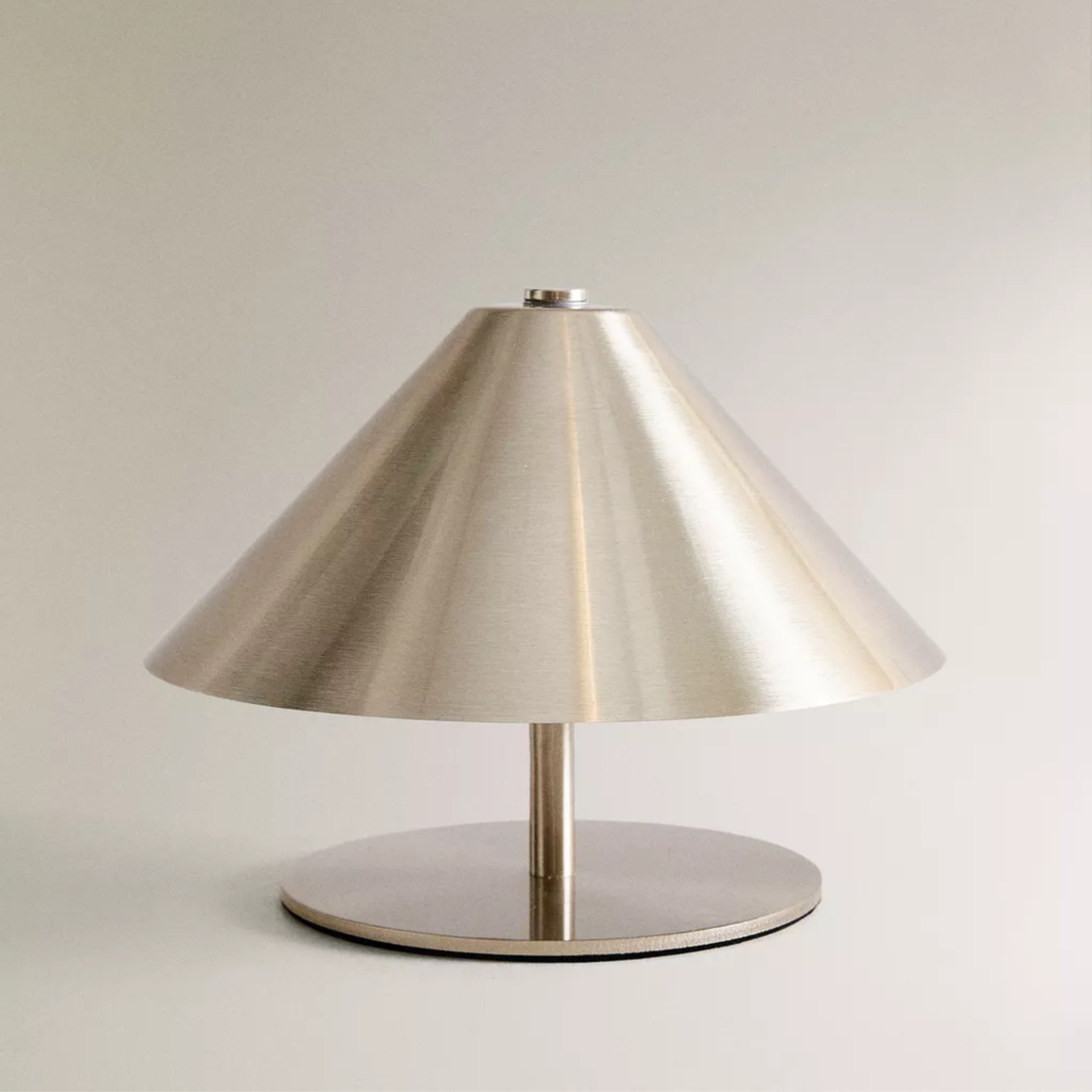 Lumeart – Lampada da tavolo touch con luce soffusa