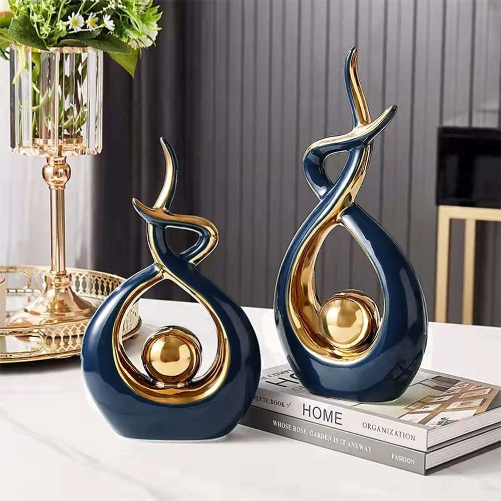 Aubelia – Scultura astratta in ceramica con accenti dorati