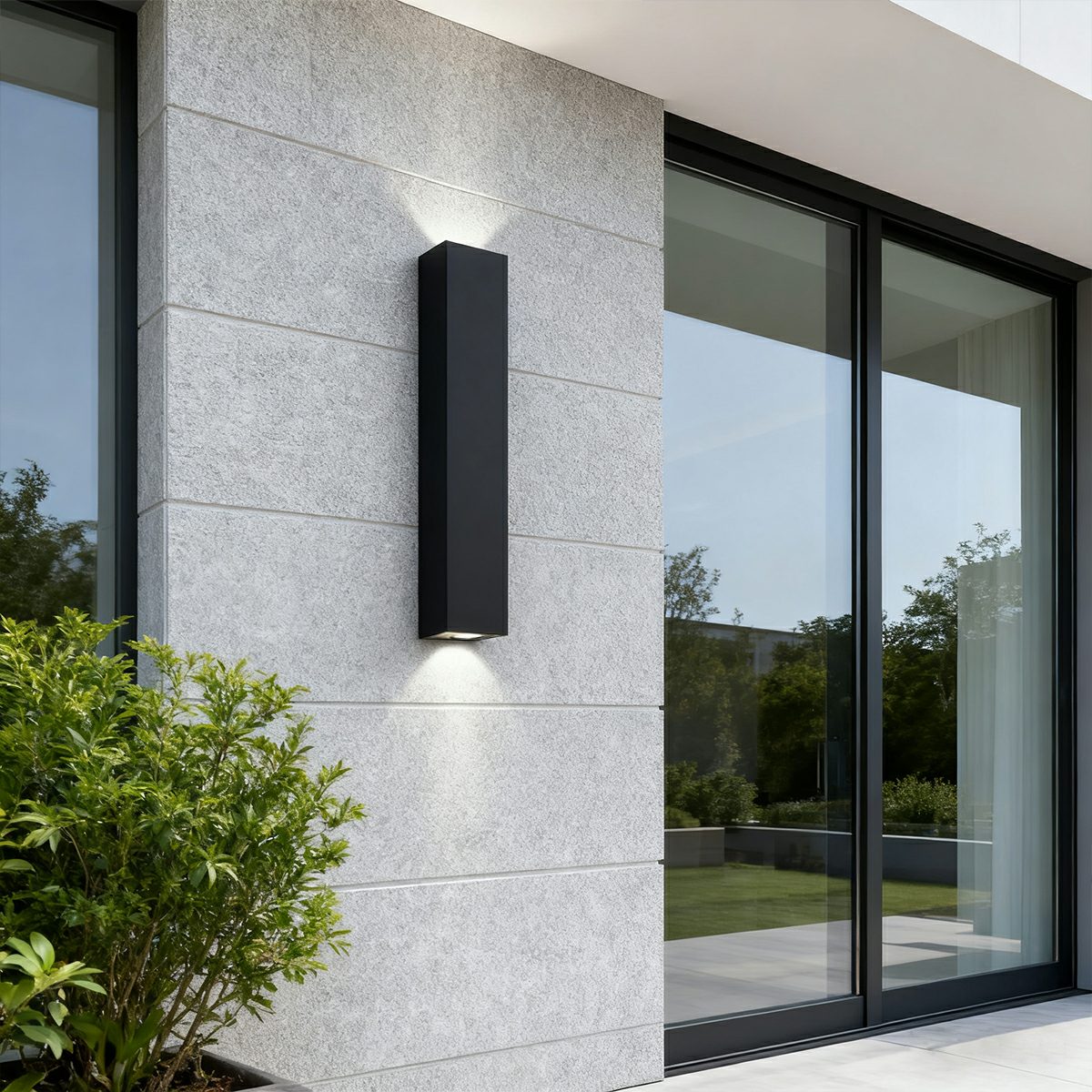 Faye - Applique murale LED extérieure haut-bas blanc chaud IP65