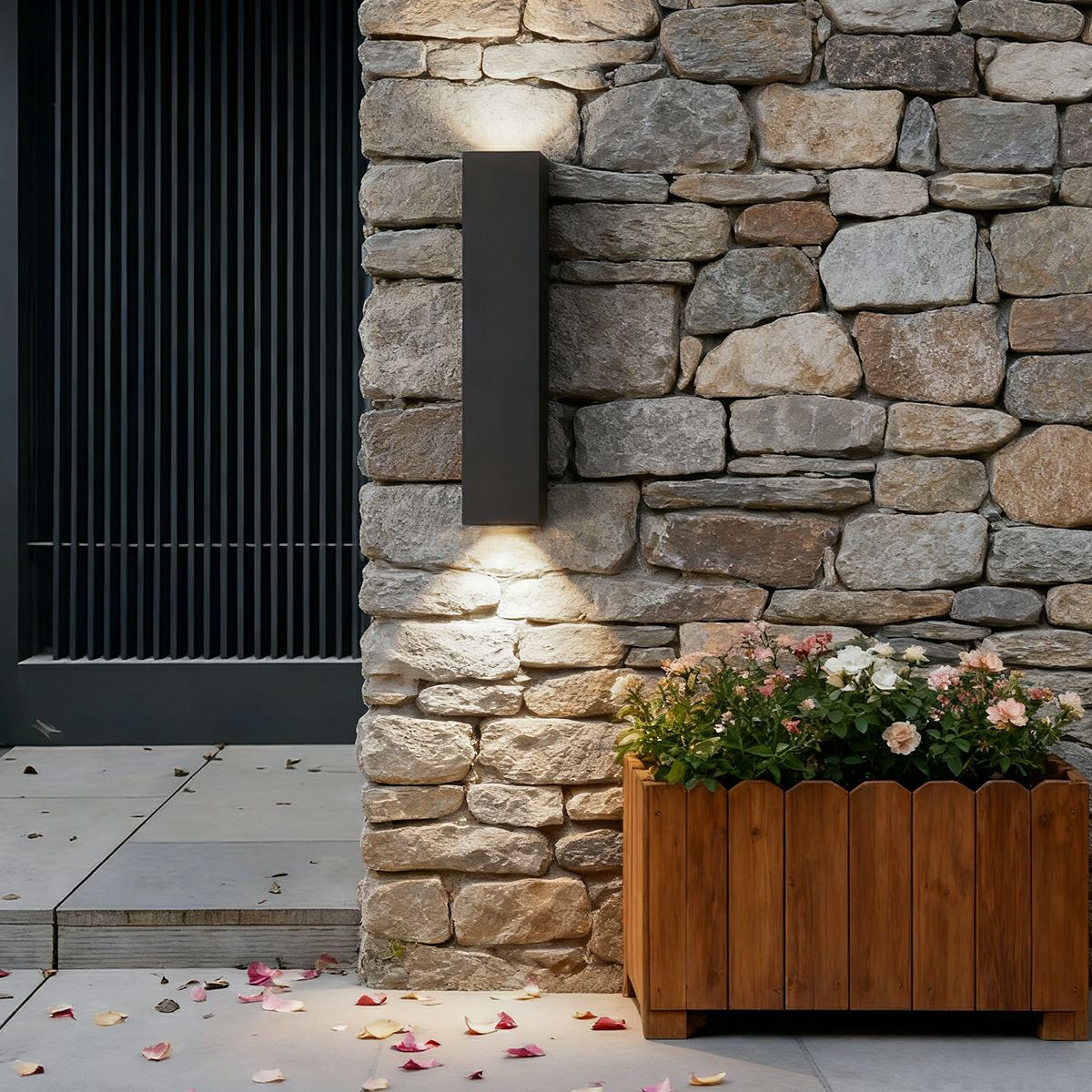 Faye - Applique murale LED extérieure haut-bas blanc chaud IP65