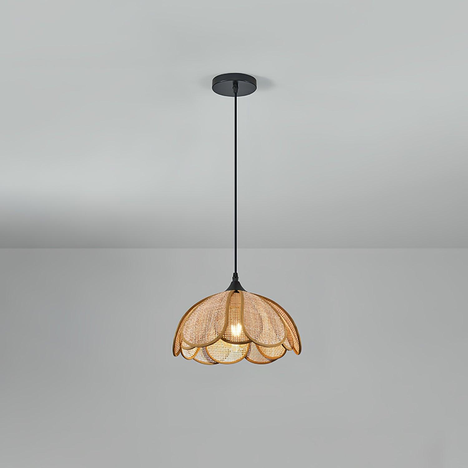 Eurvion - Lampada a sospensione in tessuto di rattan