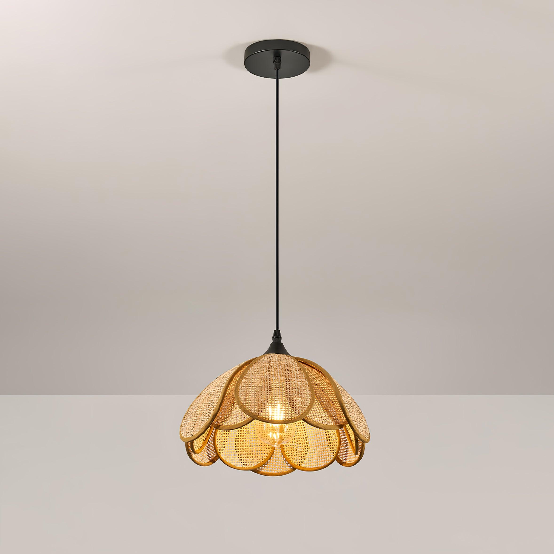 Eurvion - Lampada a sospensione in tessuto di rattan