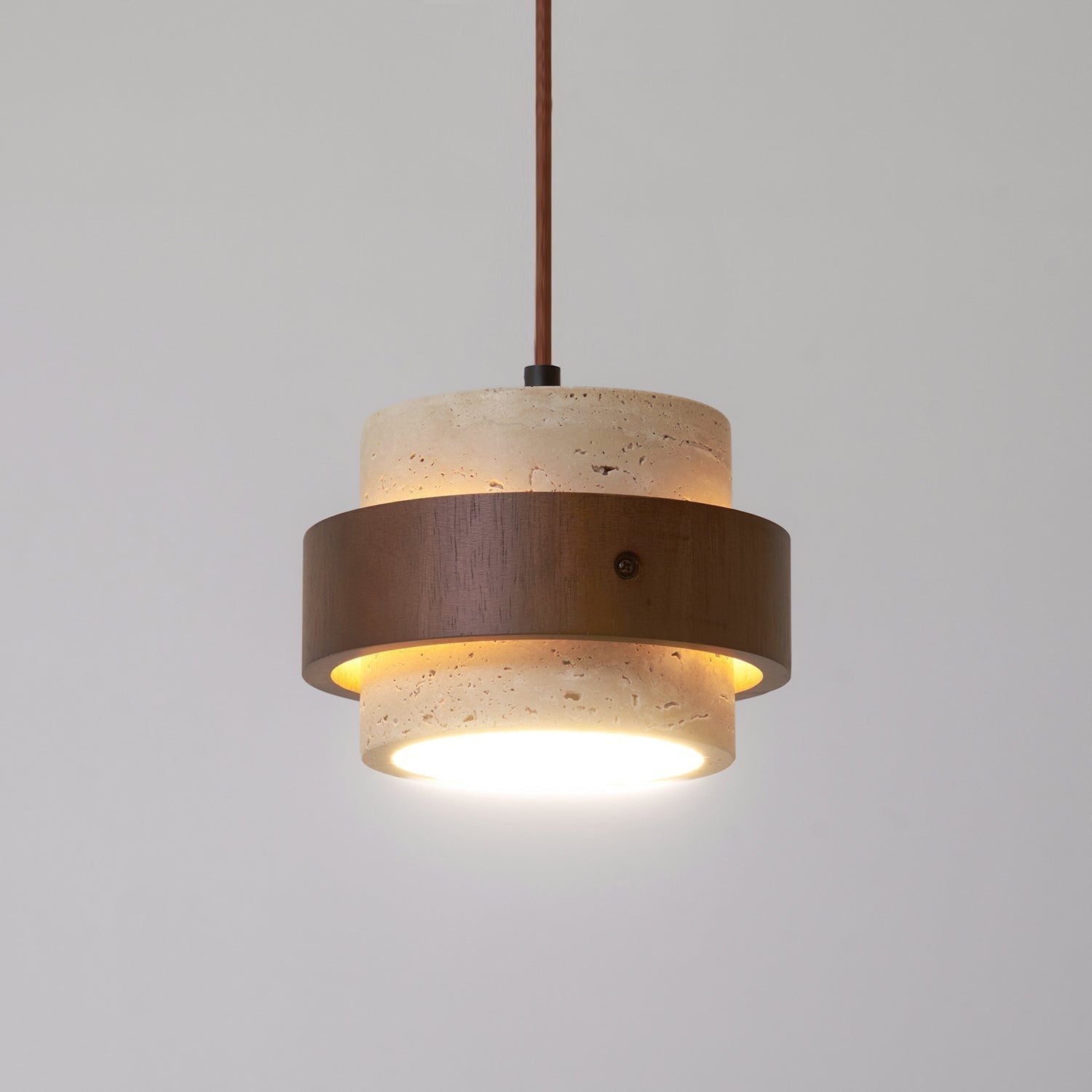 Aurelian – Lampada a sospensione in travertino