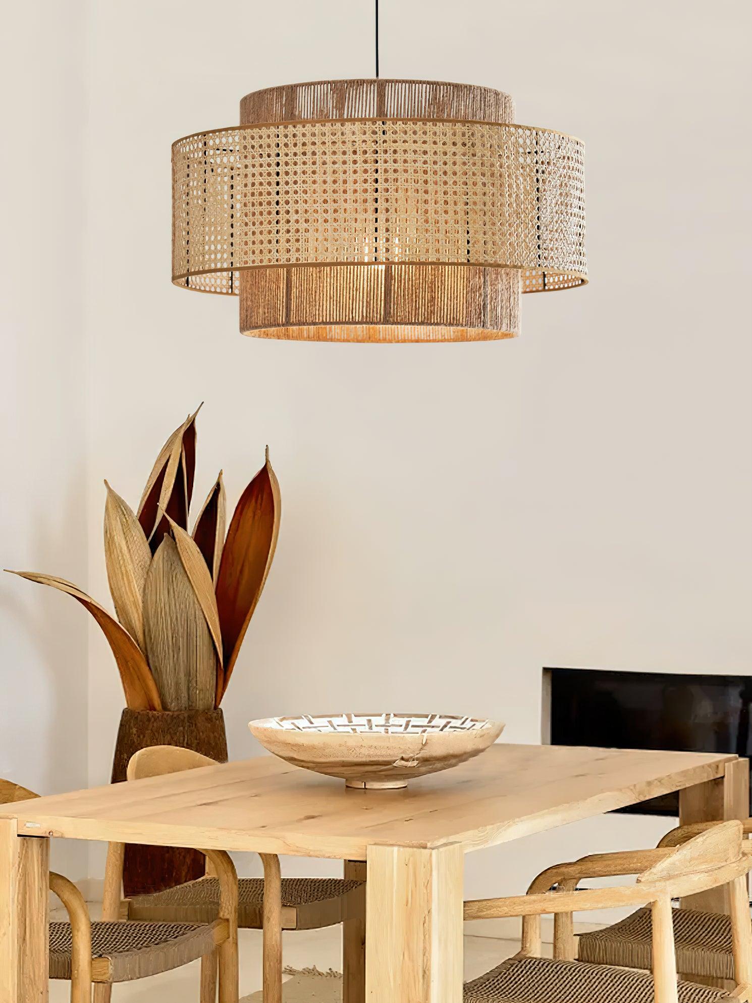 Ulshayra – Lampada a sospensione in rattan concentrico