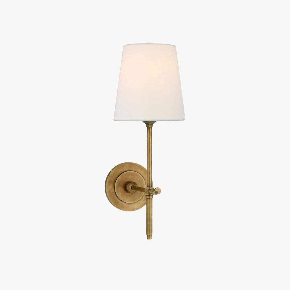 Belarion - Applique da parete con paralume in tessuto e ottone a forma conica