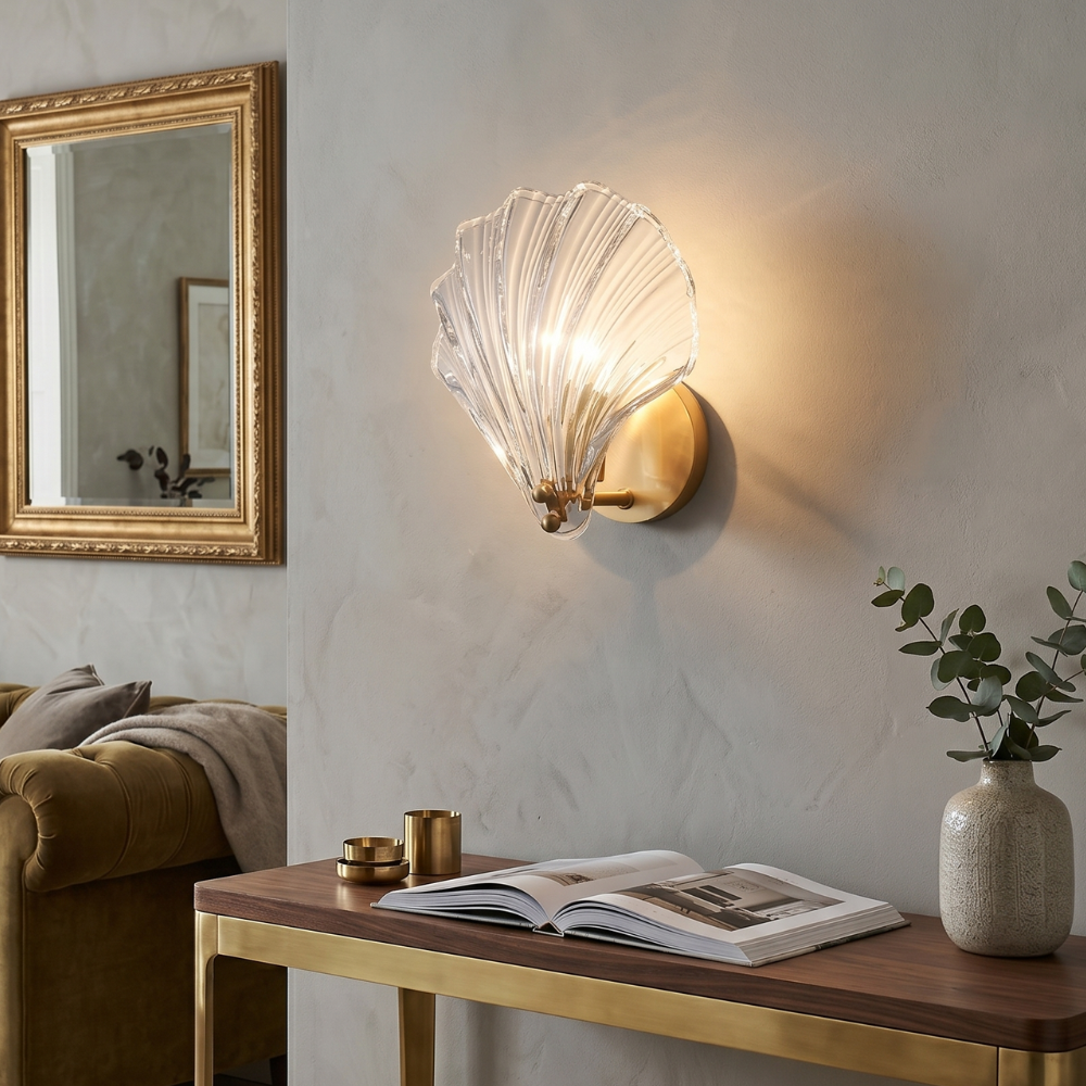 Coman - Applique da parete in ottone con LED a forma di conchiglia