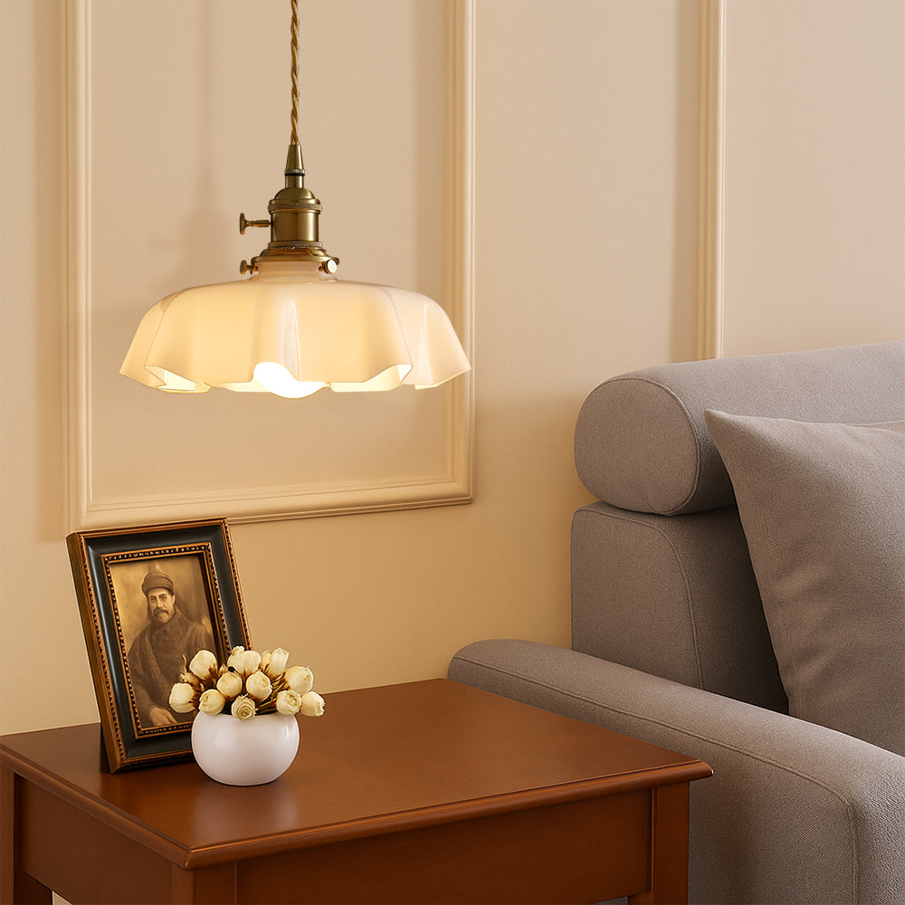 French Style Scalloped Cream Glass Brass Pendant Lamp - Image 5
