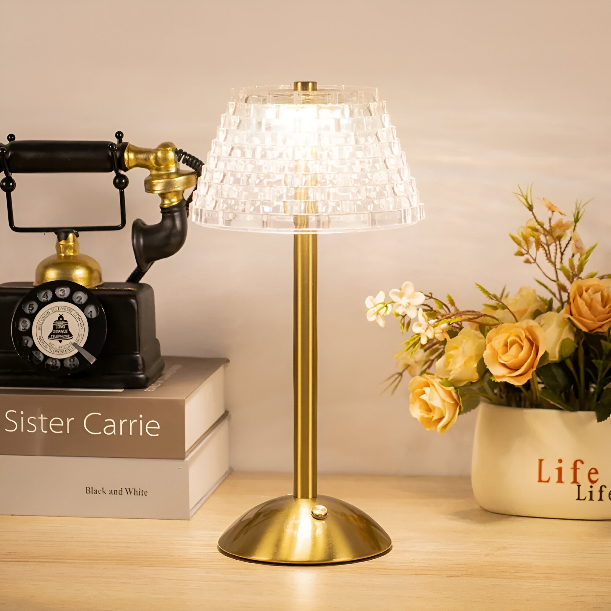 Elvara – Lampe de table élégante sans fil