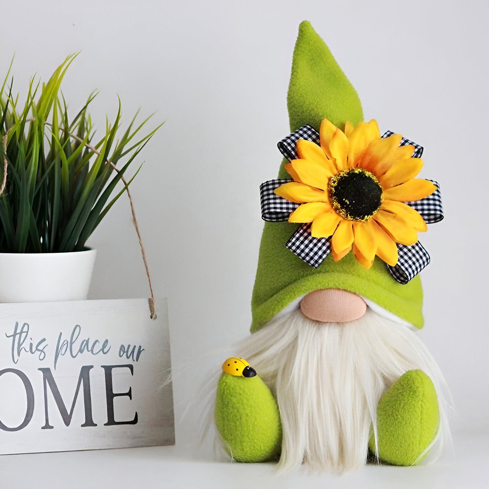 Handmade Gnome Figure Sunflower Decoration - Image 4