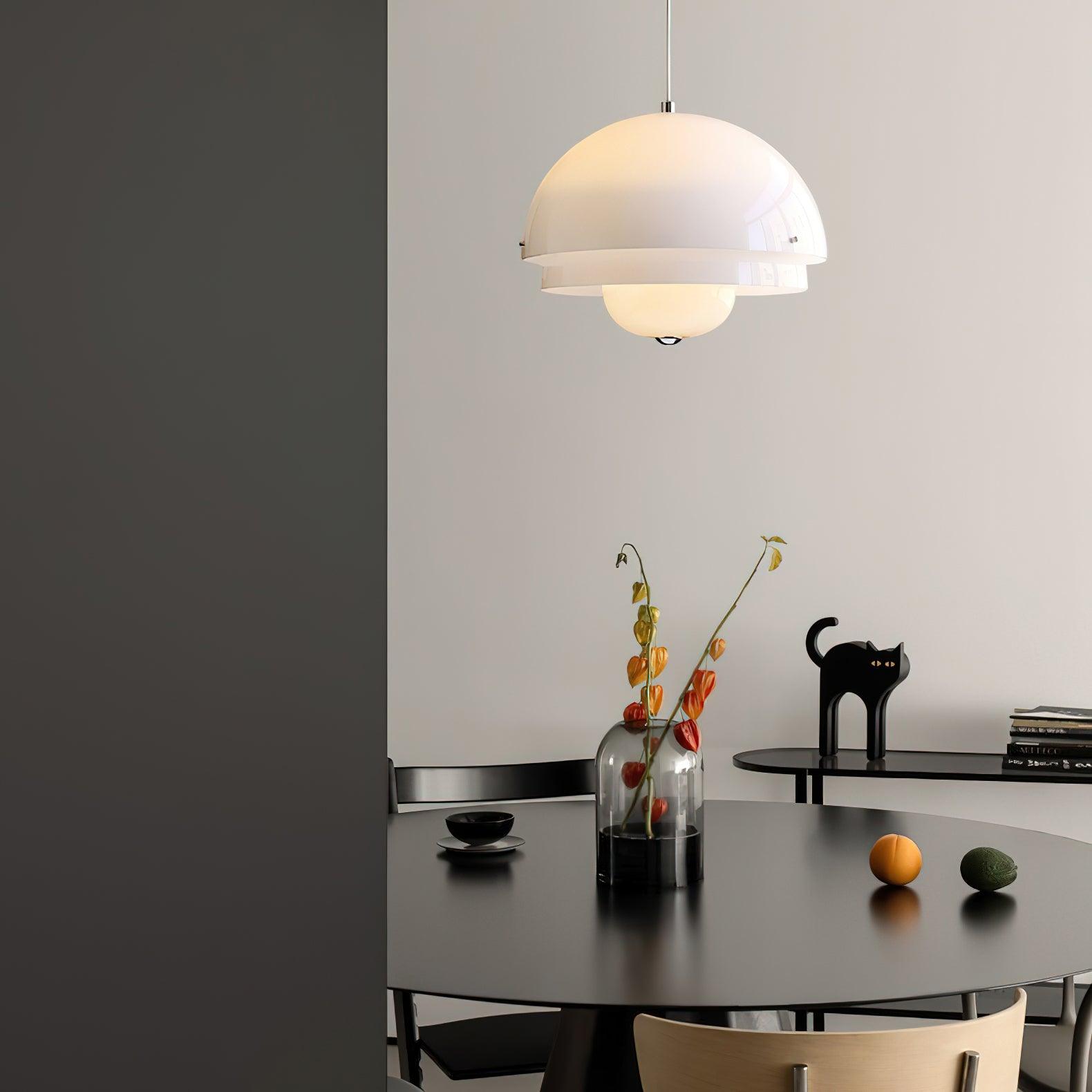 Cuthean – Lampada a sospensione in vetro bianco latte