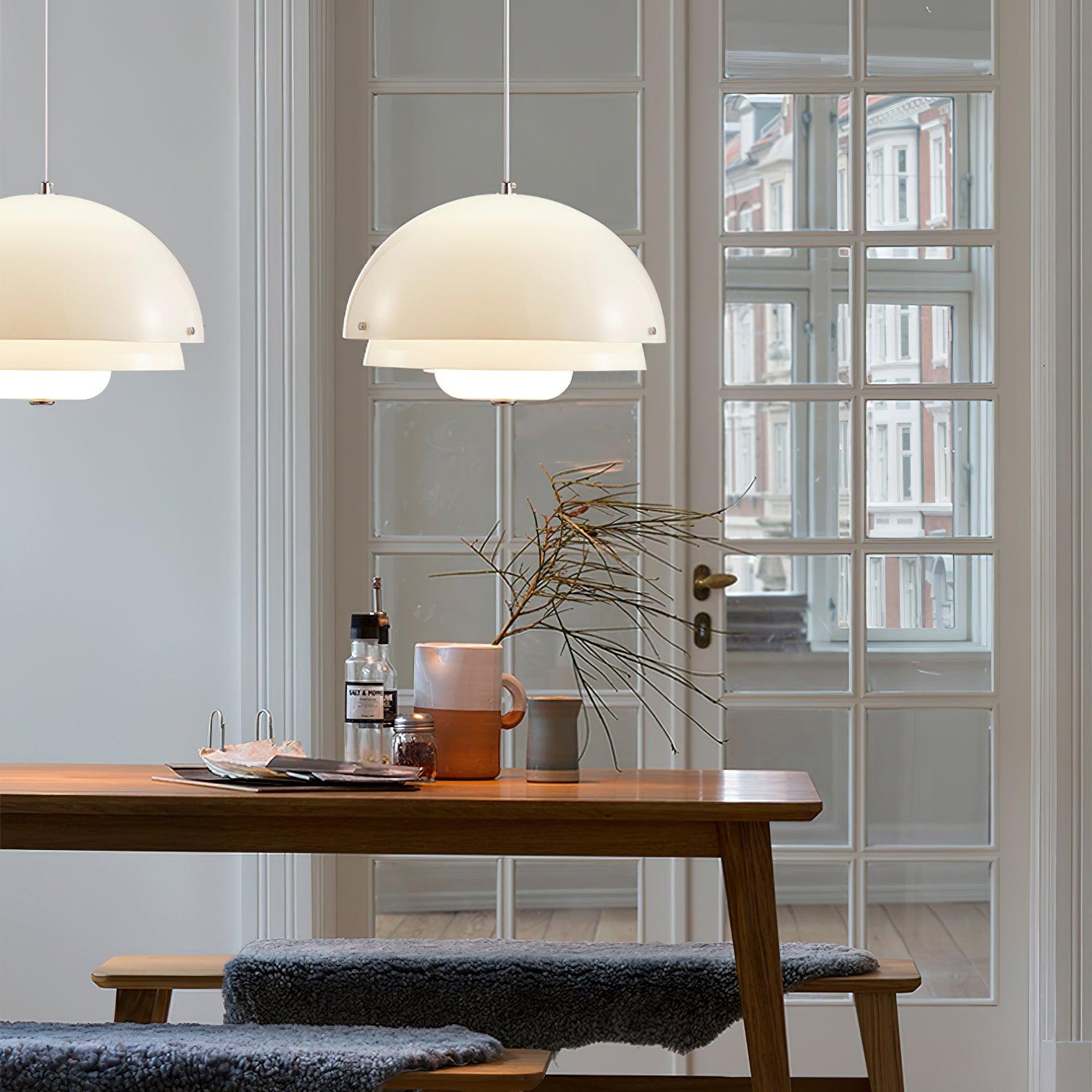 Cuthean – Lampada a sospensione in vetro bianco latte