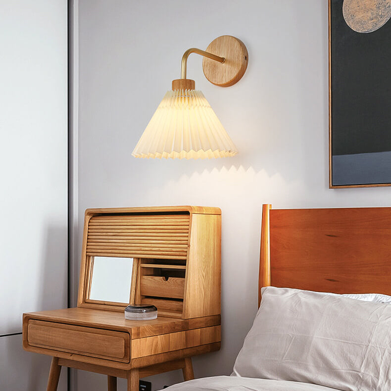 Dermora – Applique da parete moderna minimalista a cono plissettato, 1 luce