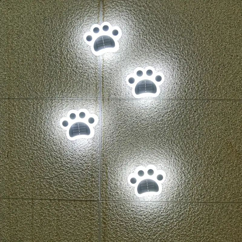 Pawlux – Lampada da pavimento LED solare moderna a forma di zampa  