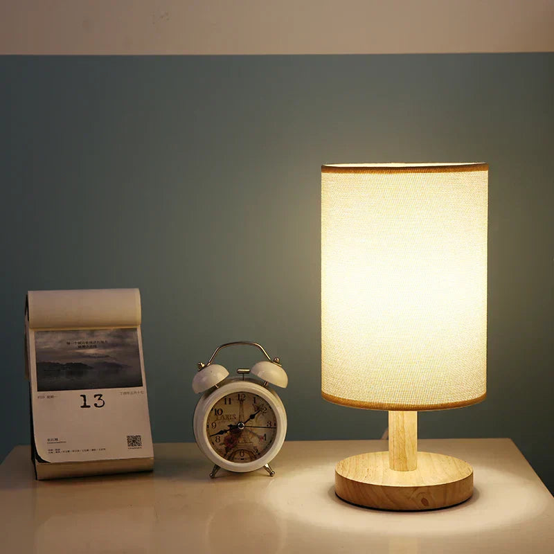 Aivaro - Lampada in legno organico e lino con telecomando