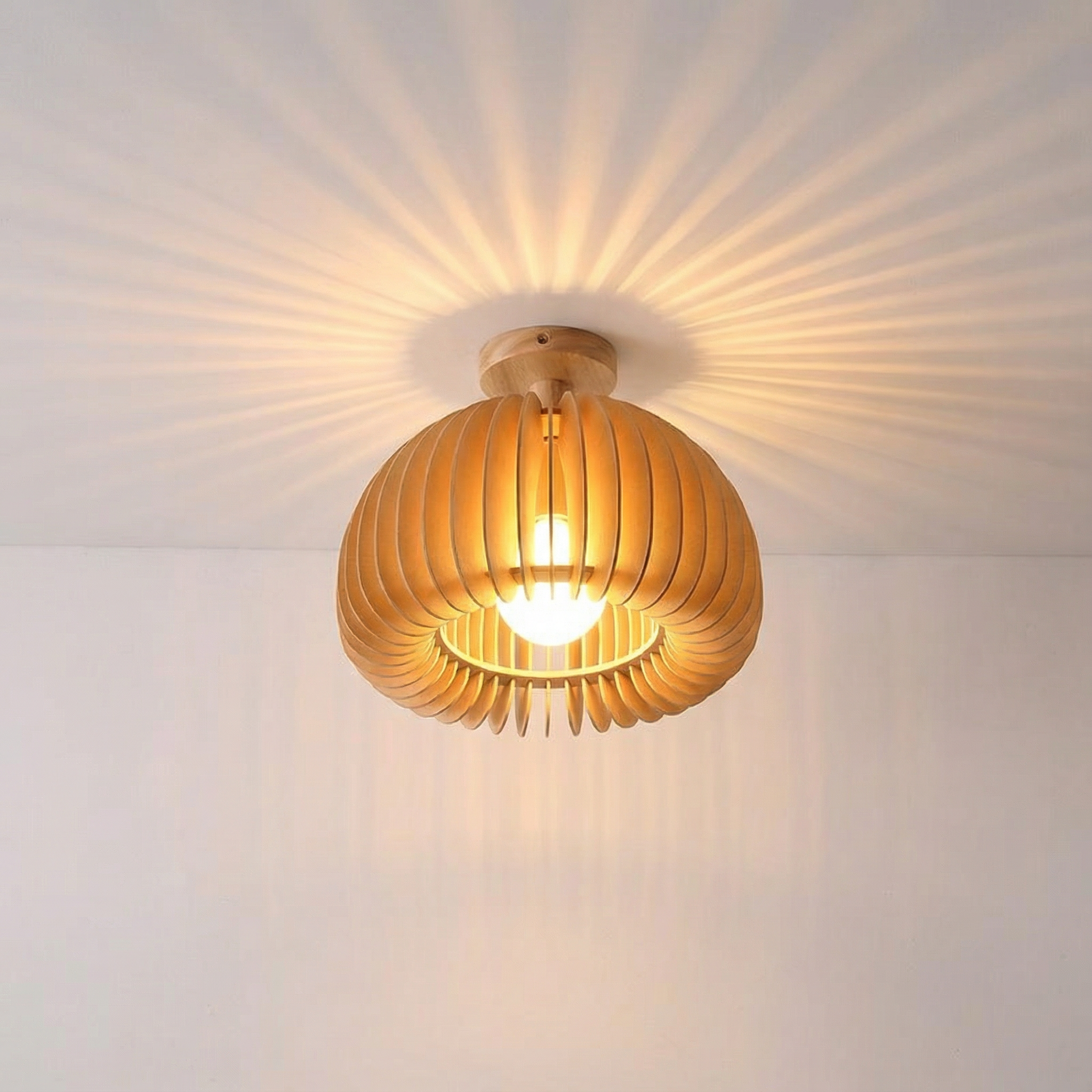 Akira - Retro Wooden Pendant Light