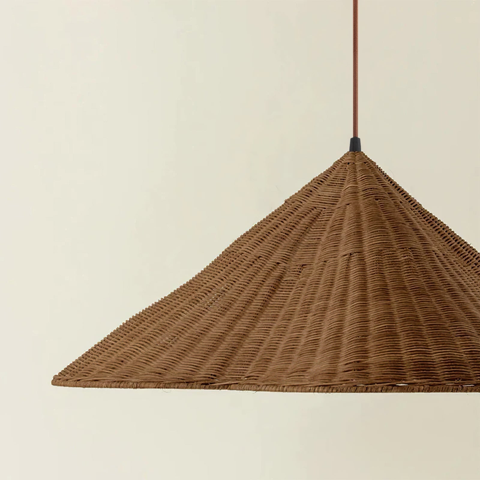 Calyran - Lampada a sospensione retrò in rattan intrecciato con bordi smerlati