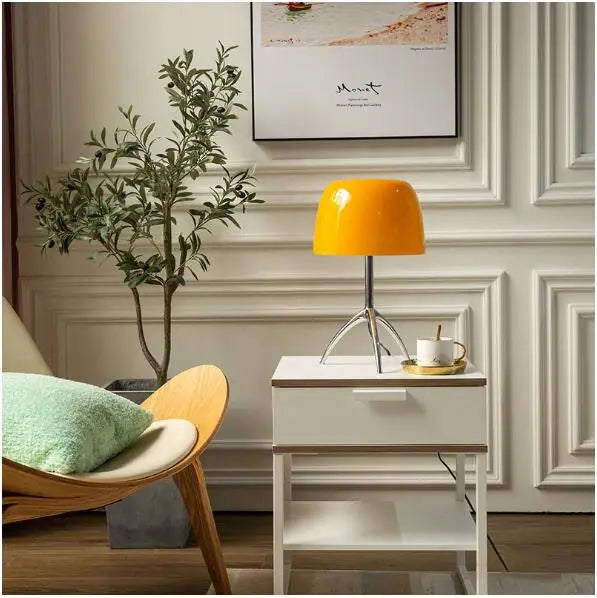 Orluné – Lampe de bureau trépied Bauhaus