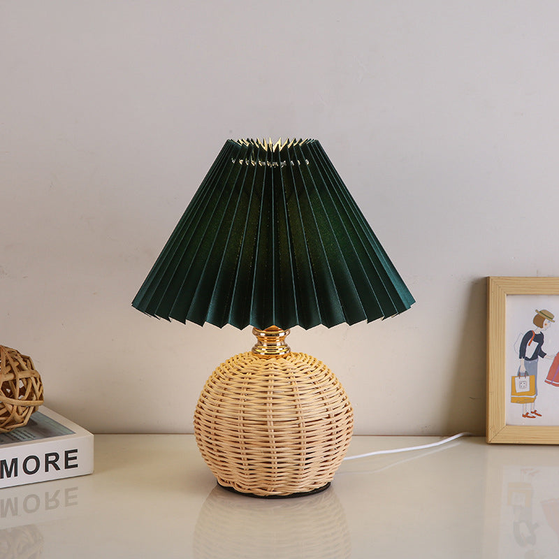 Aurevynn - Lampada da tavolo LED con paralume in rattan e tessuto conico