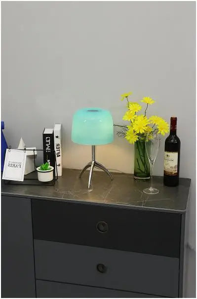 Orluné – Lampe de bureau trépied Bauhaus
