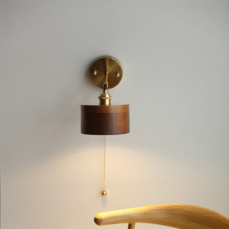 Nordivane – Applique da parete scandinava in ottone e legno, 1 luce