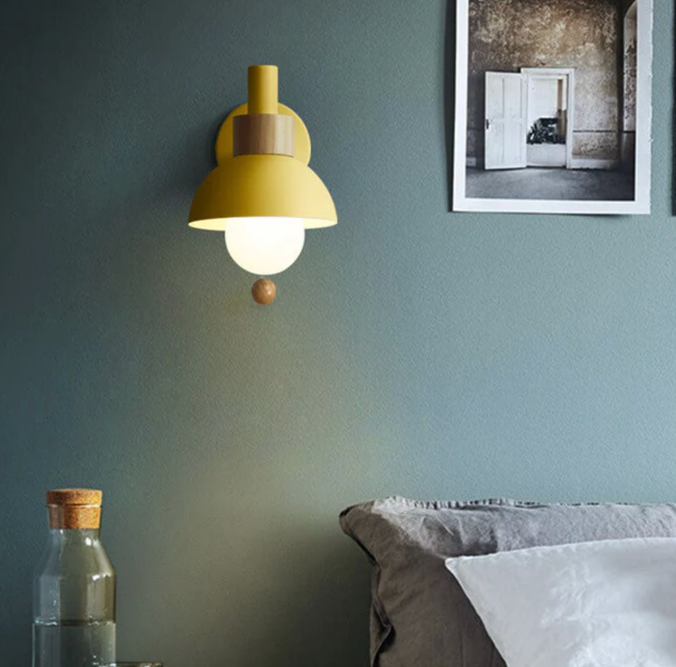 Colme - Lampada da parete in legno con catena a tirante