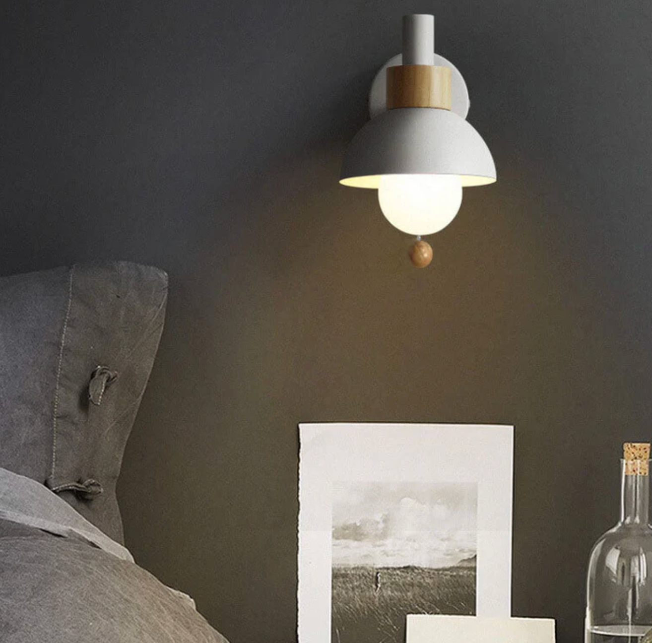 Colme - Lampada da parete in legno con catena a tirante
