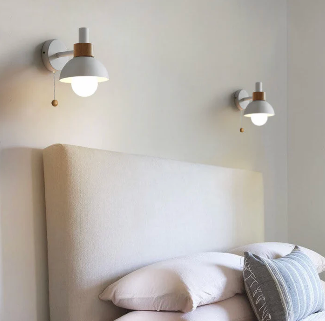 Colme - Lampada da parete in legno con catena a tirante