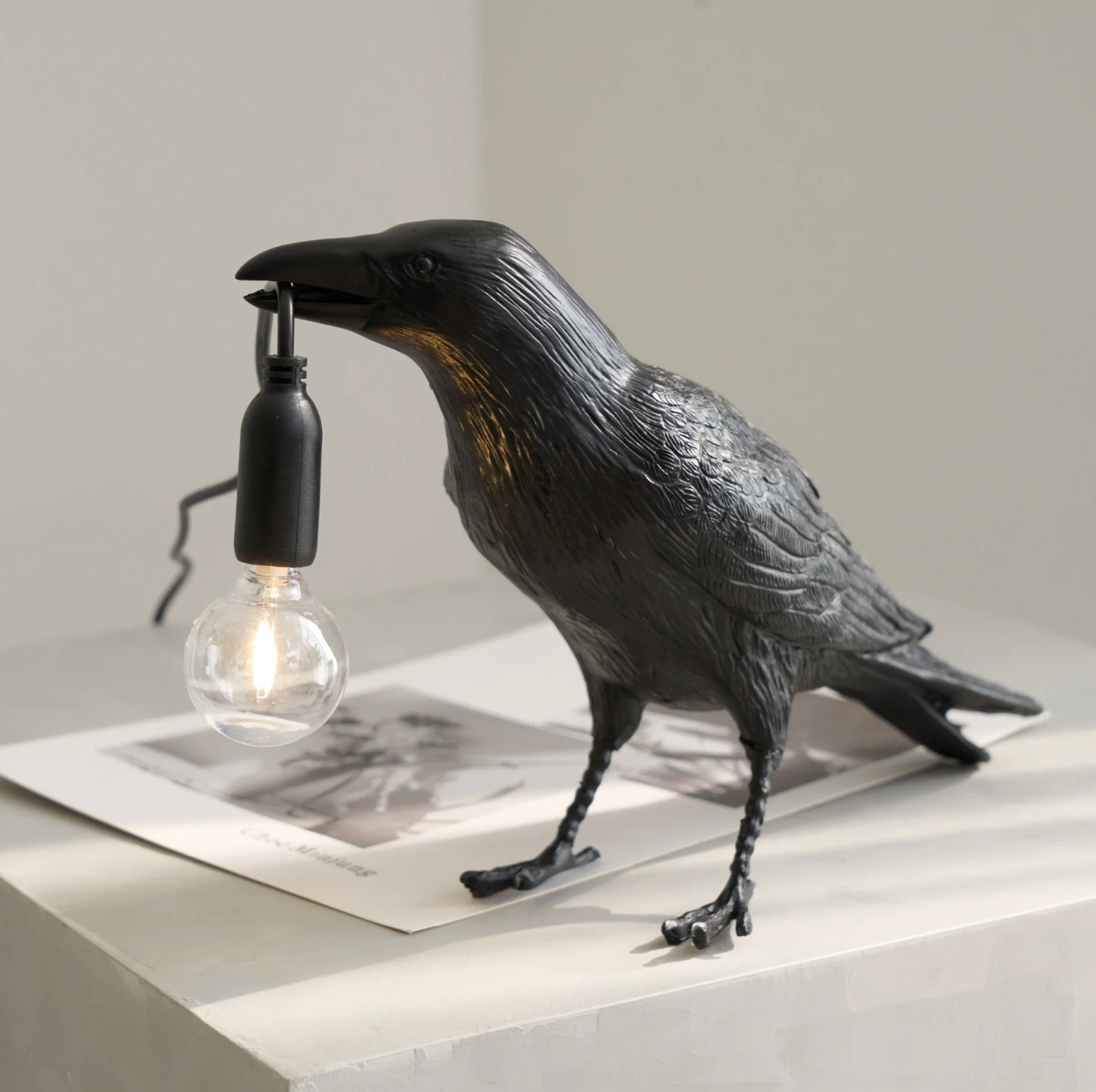 Corvane - Lampe de table oiseau