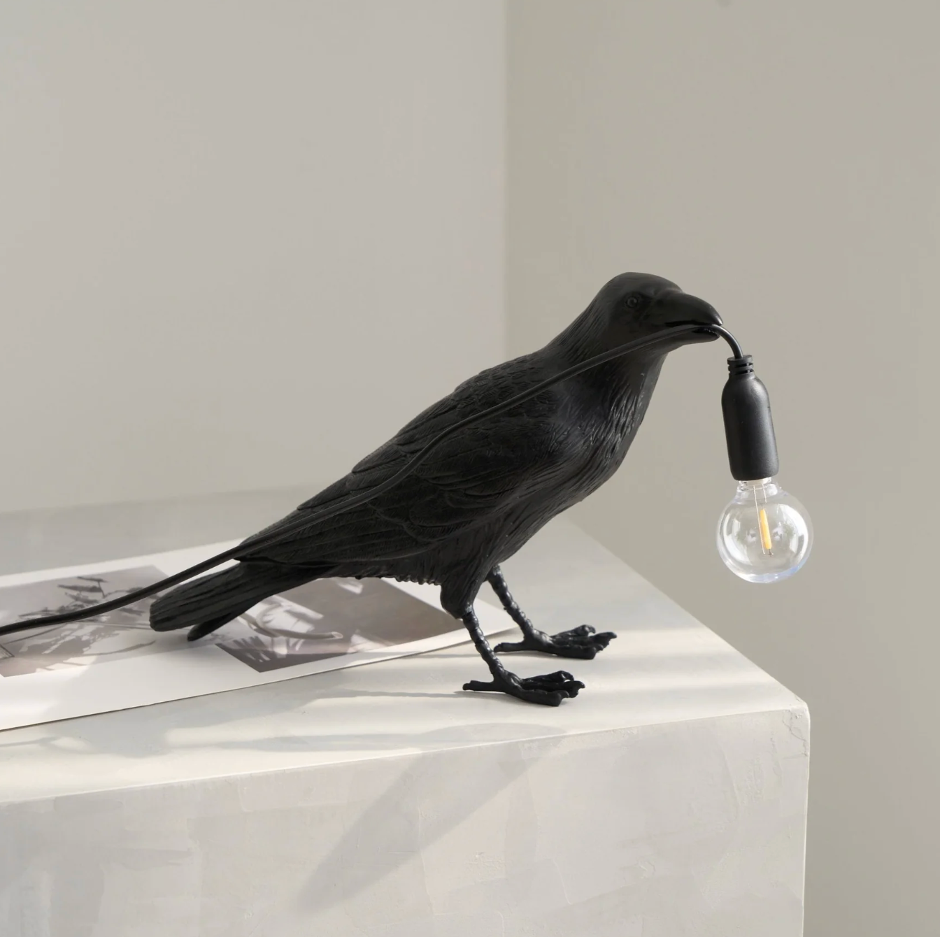 Corvane - Lampe de table oiseau