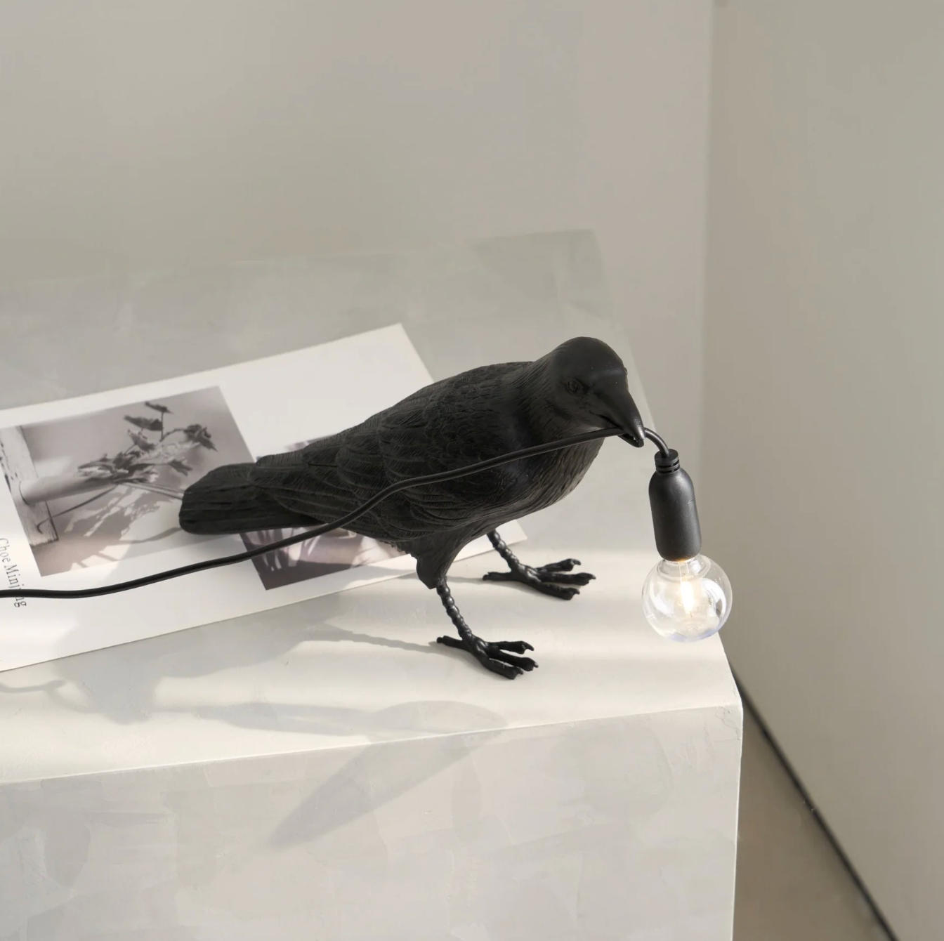 Corvane - Lampe de table oiseau