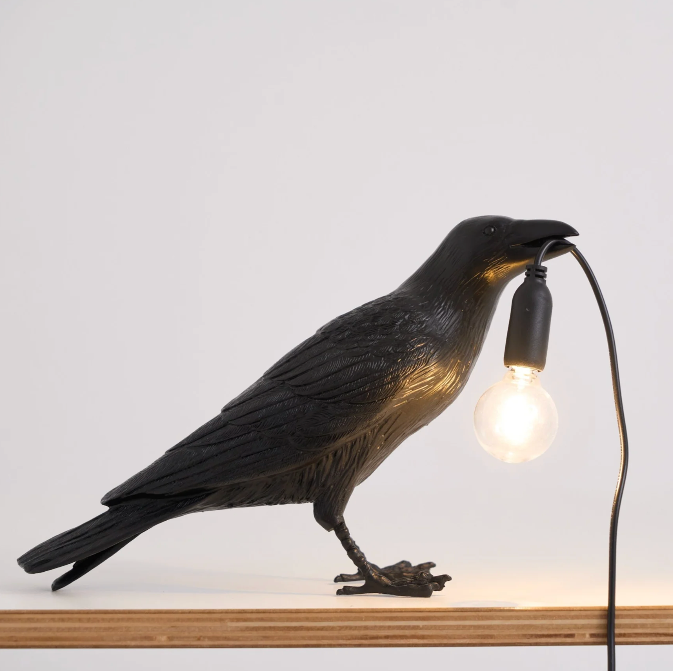 Corvane - Lampe de table oiseau