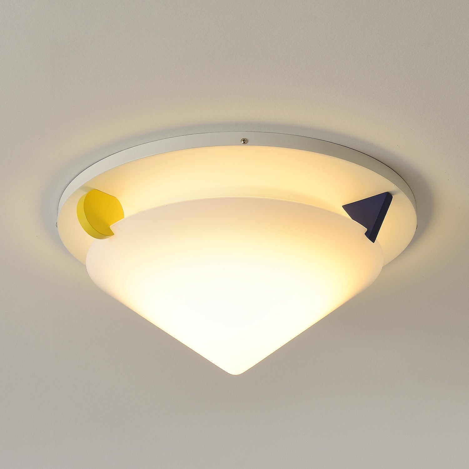 Cunorix – Lampada da soffitto creativa