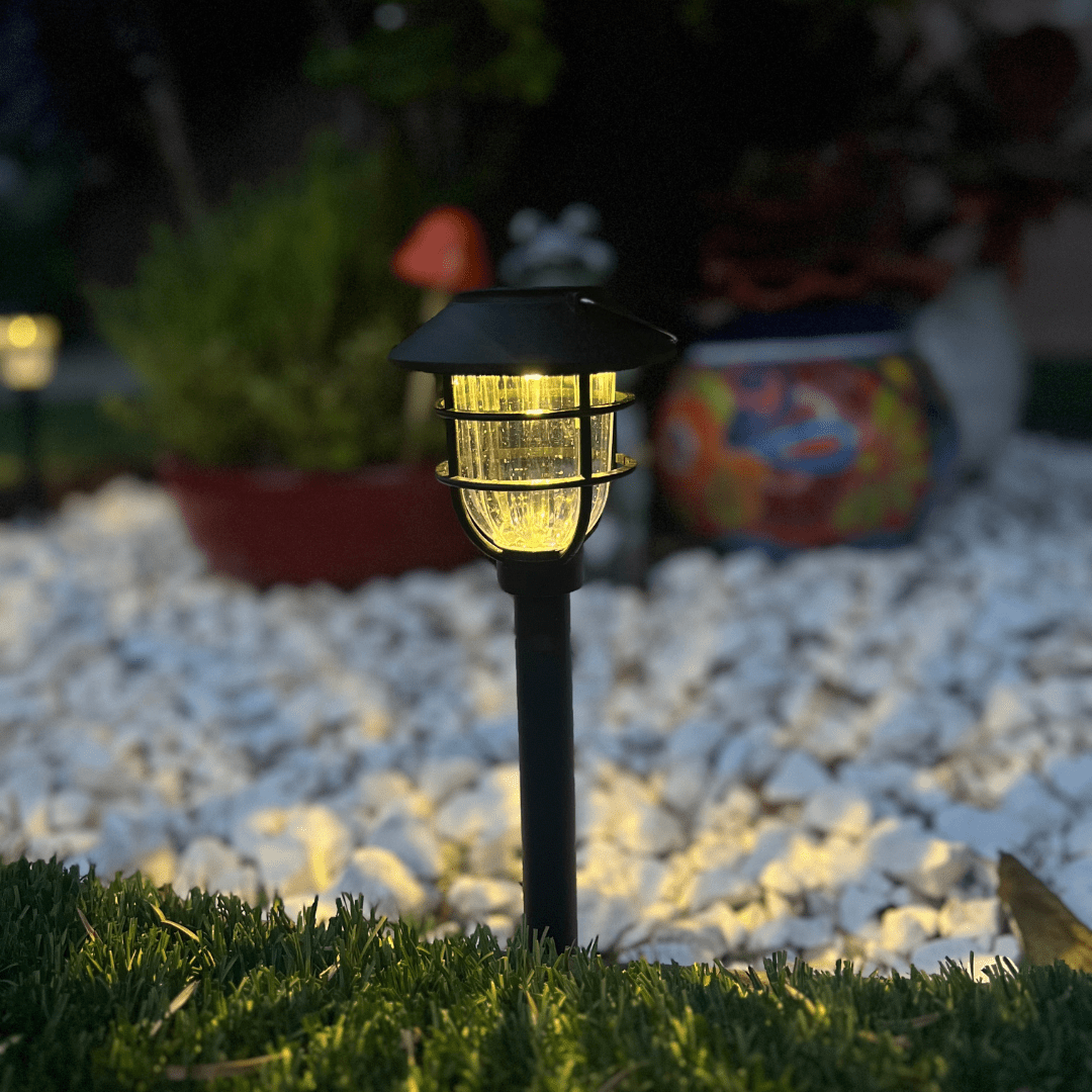 Velorian – Lumière de chemin solaire LED vintage avec cage design