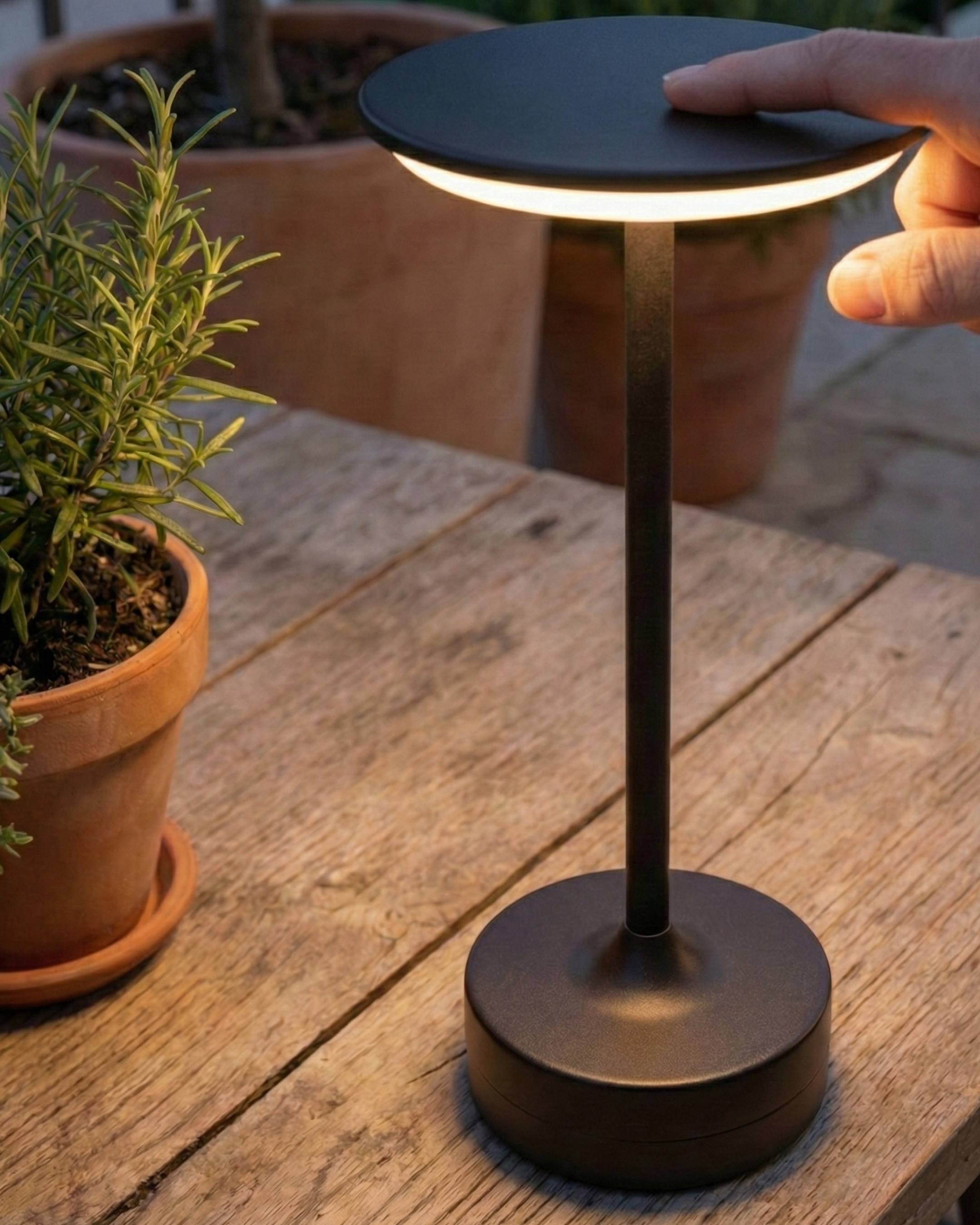 Loravex – Lampada da tavolo wireless