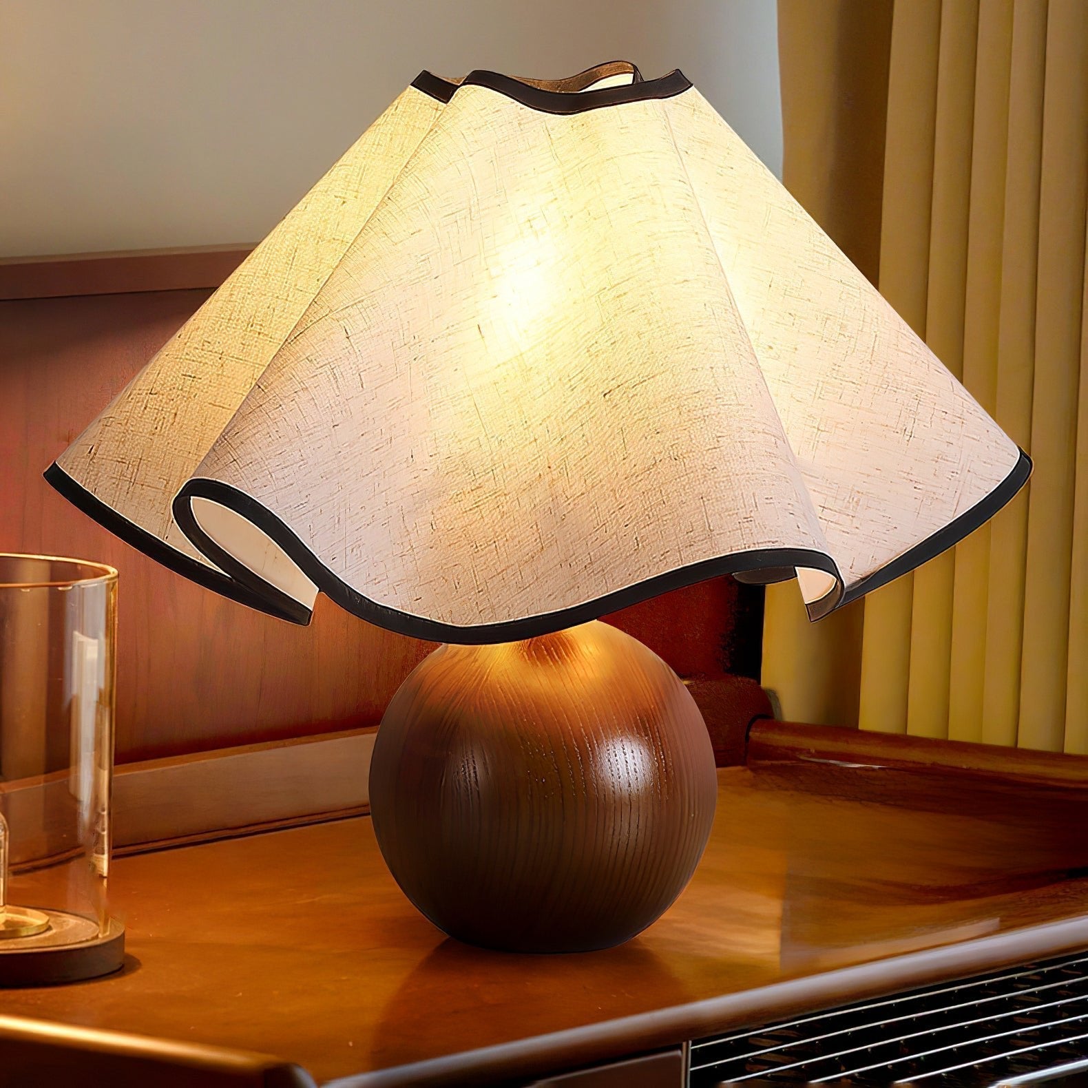 Mirelle - Lampe de table avec abat-jour en tissu motif crête de vague