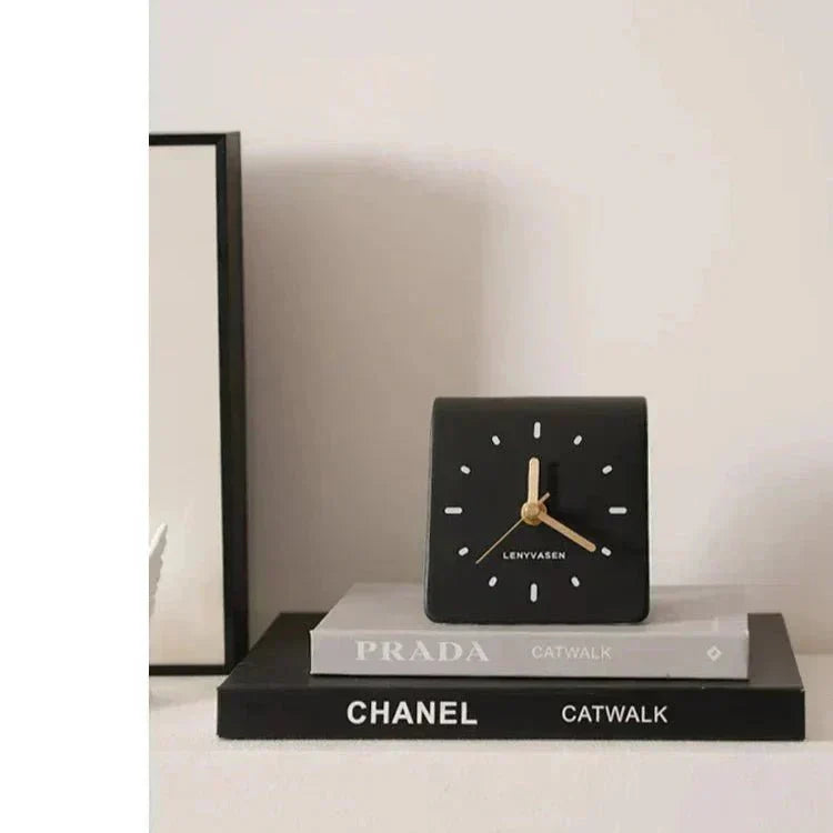Ravieno – Horloge de bureau en céramique quartz silencieuse