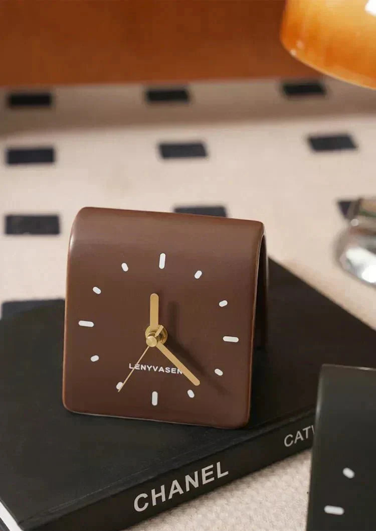Ravieno – Horloge de bureau en céramique quartz silencieuse