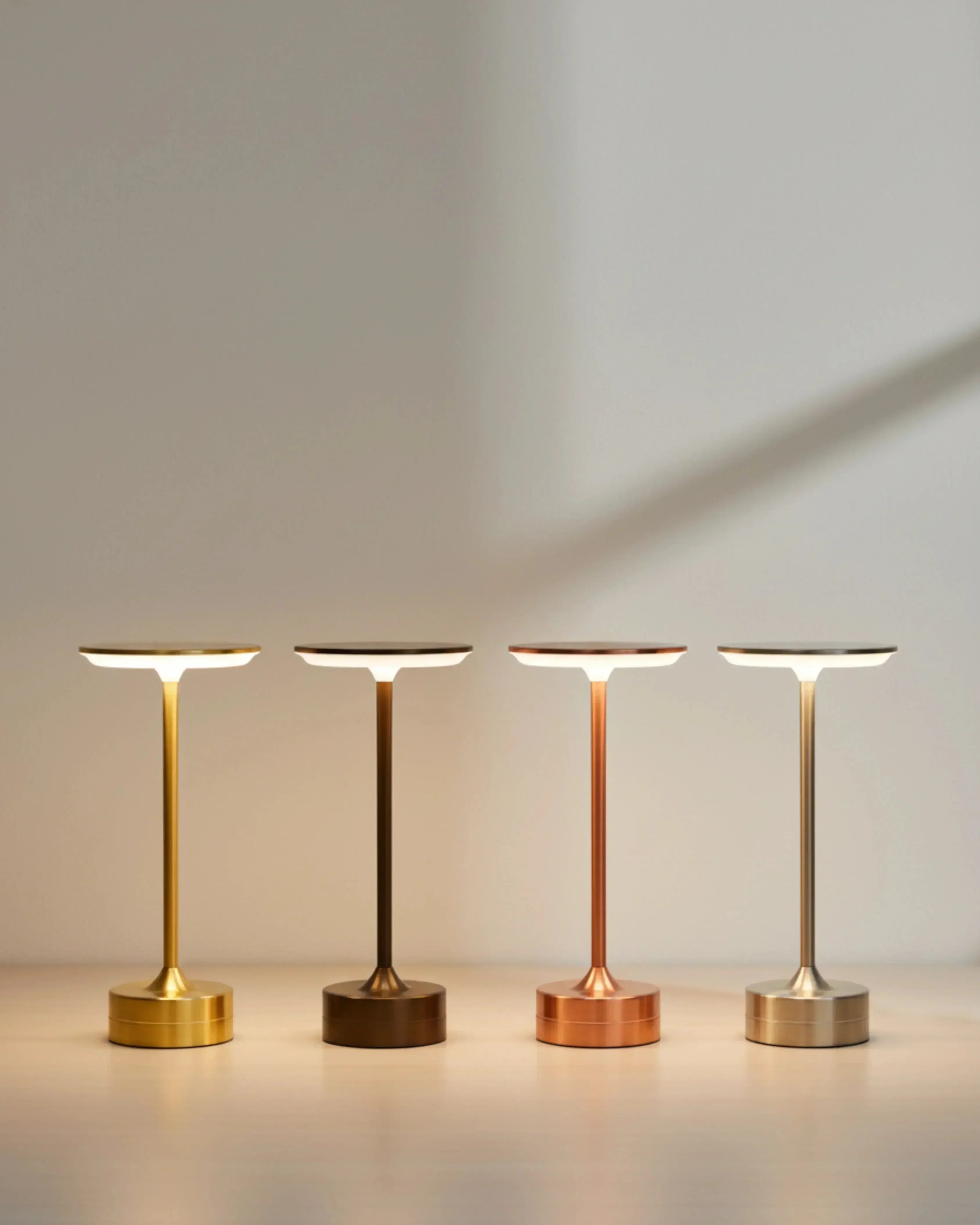 Loravex – Lampada da tavolo wireless