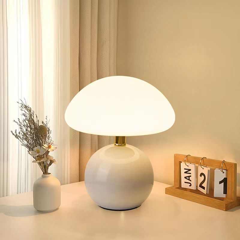Murom - Mushroom Table Lamp with Ceramic Base