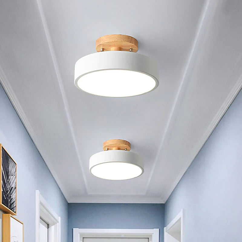 Aqiora – Lampada da soffitto LED circolare moderna con base in legno