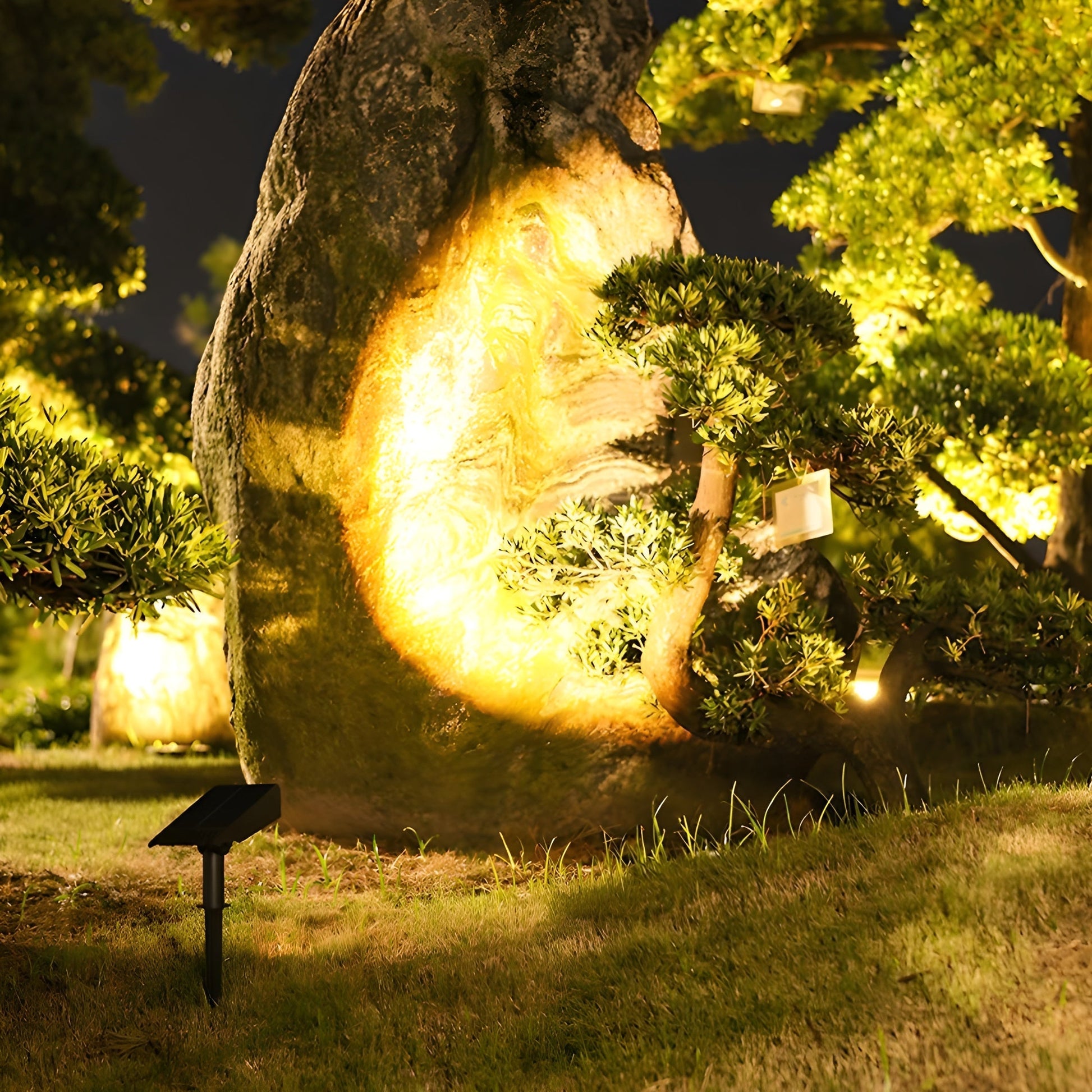 Adjustable Solar Outdoor Spotlight LED Landscape Garden Light