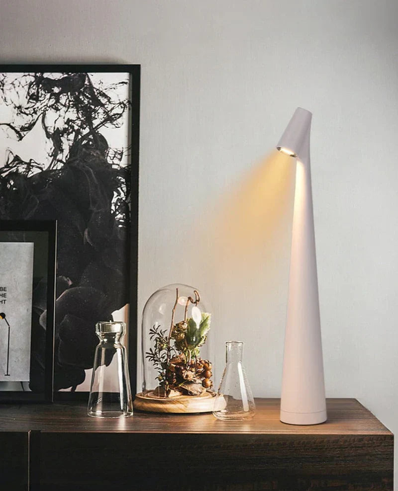 Velmora – Lampada da Tavolo Moderna Minimalista
